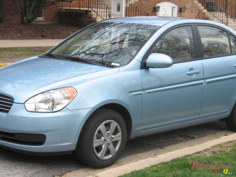 2008' Hyundai Accent photo #1