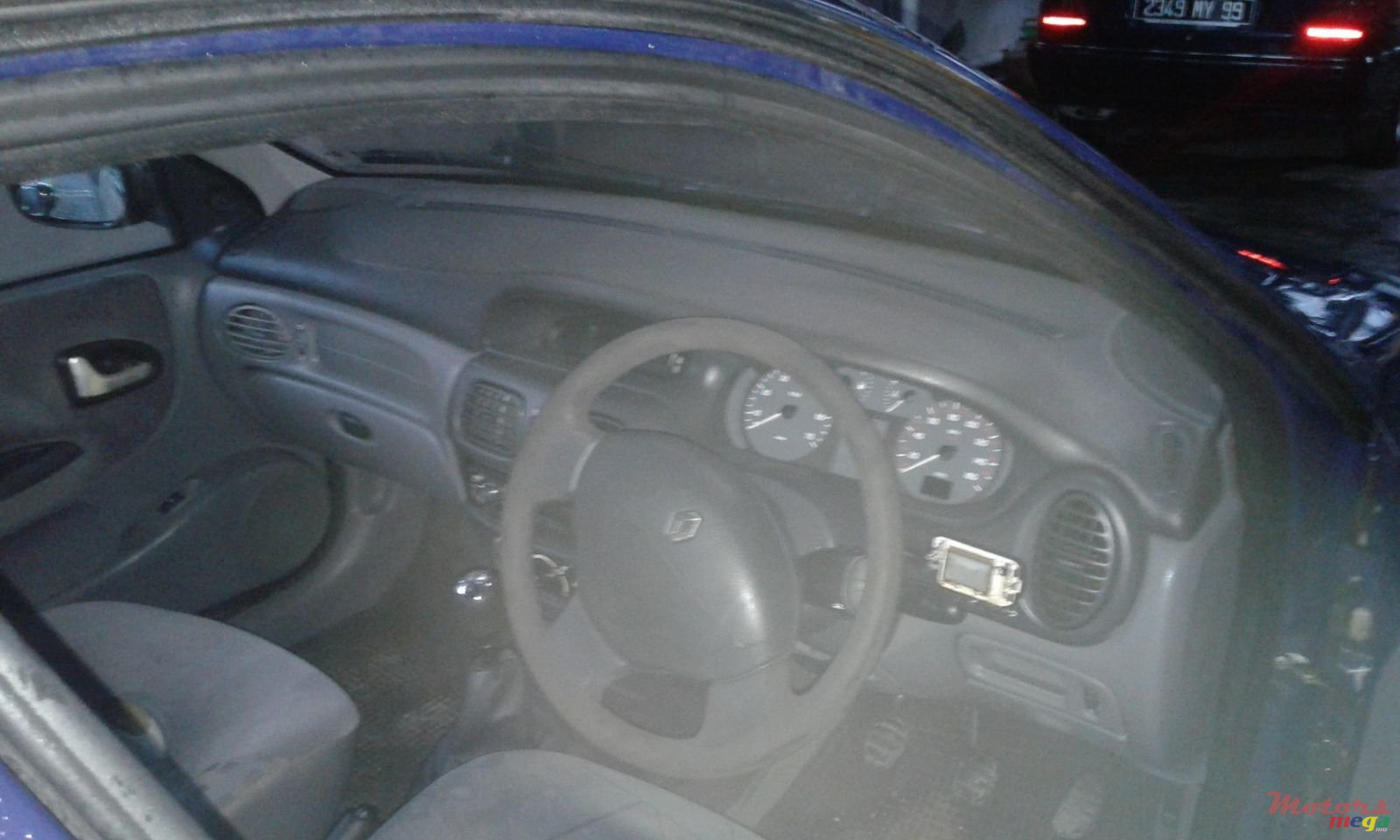 2000' Renault Megane photo #4