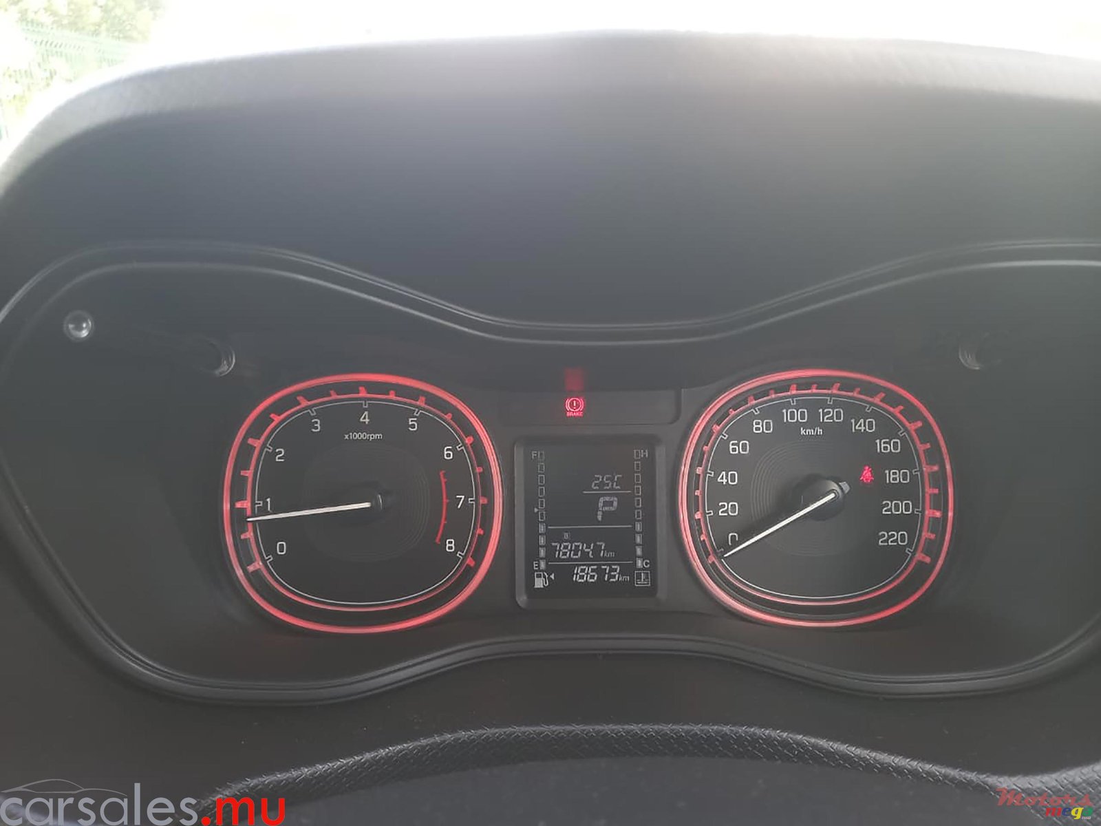 2022' Suzuki Vitara Brezza GLX 1.5 photo #7