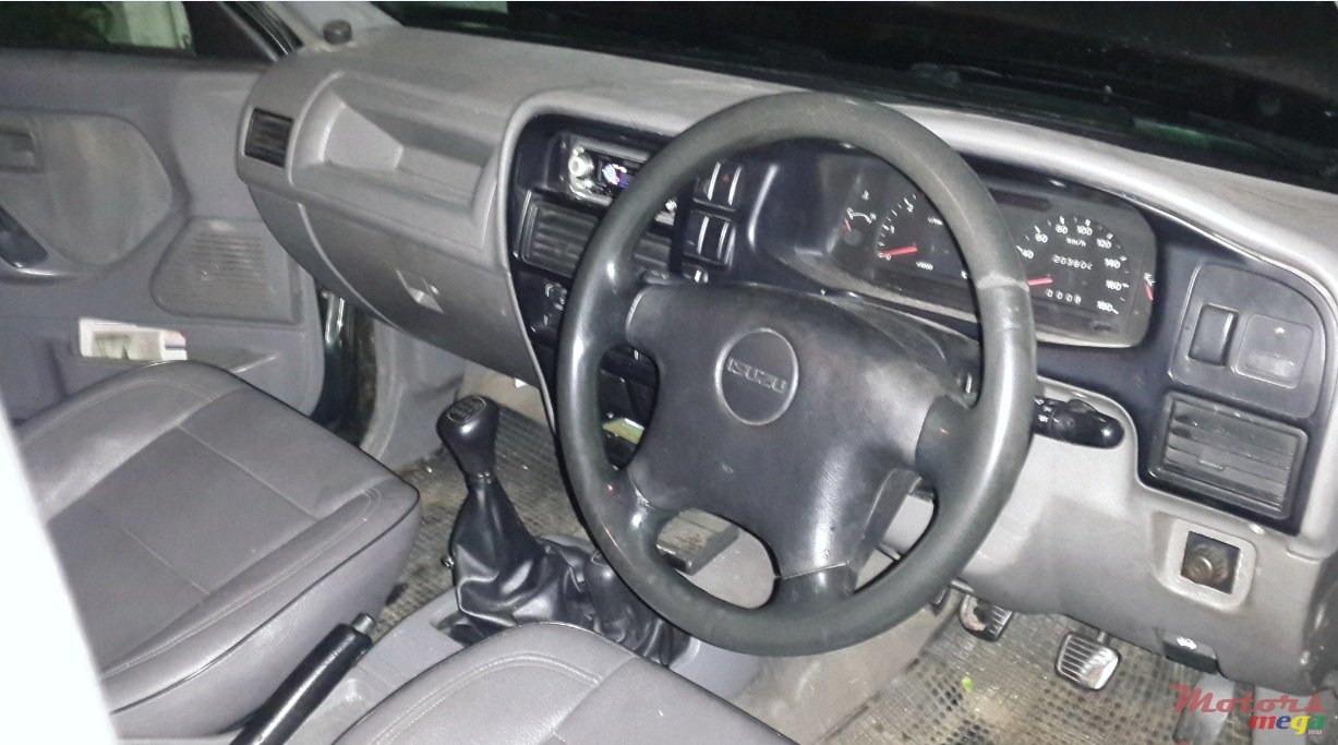 1999' Isuzu KB Series 280 photo #3