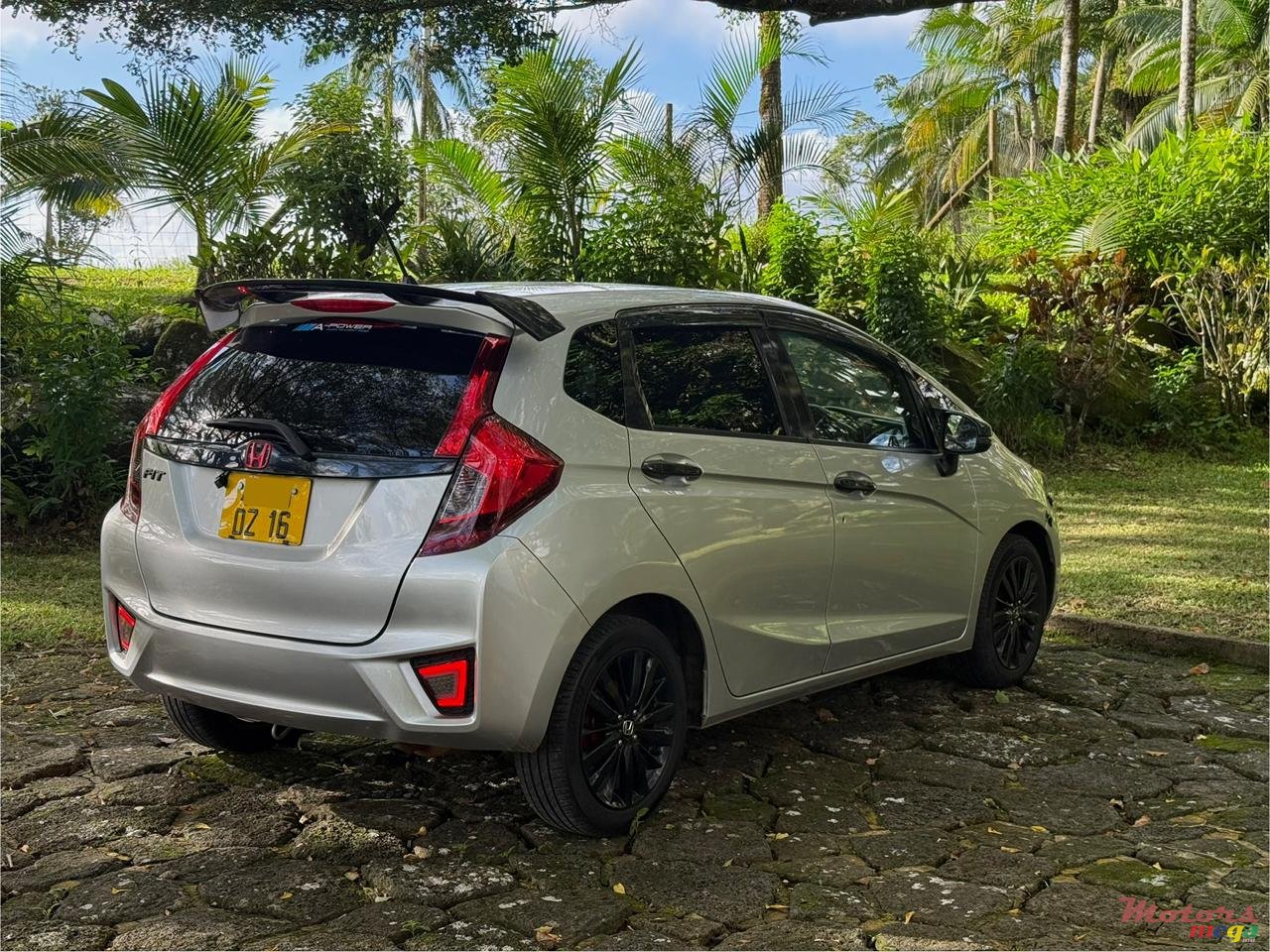 2016' Honda Fit photo #5