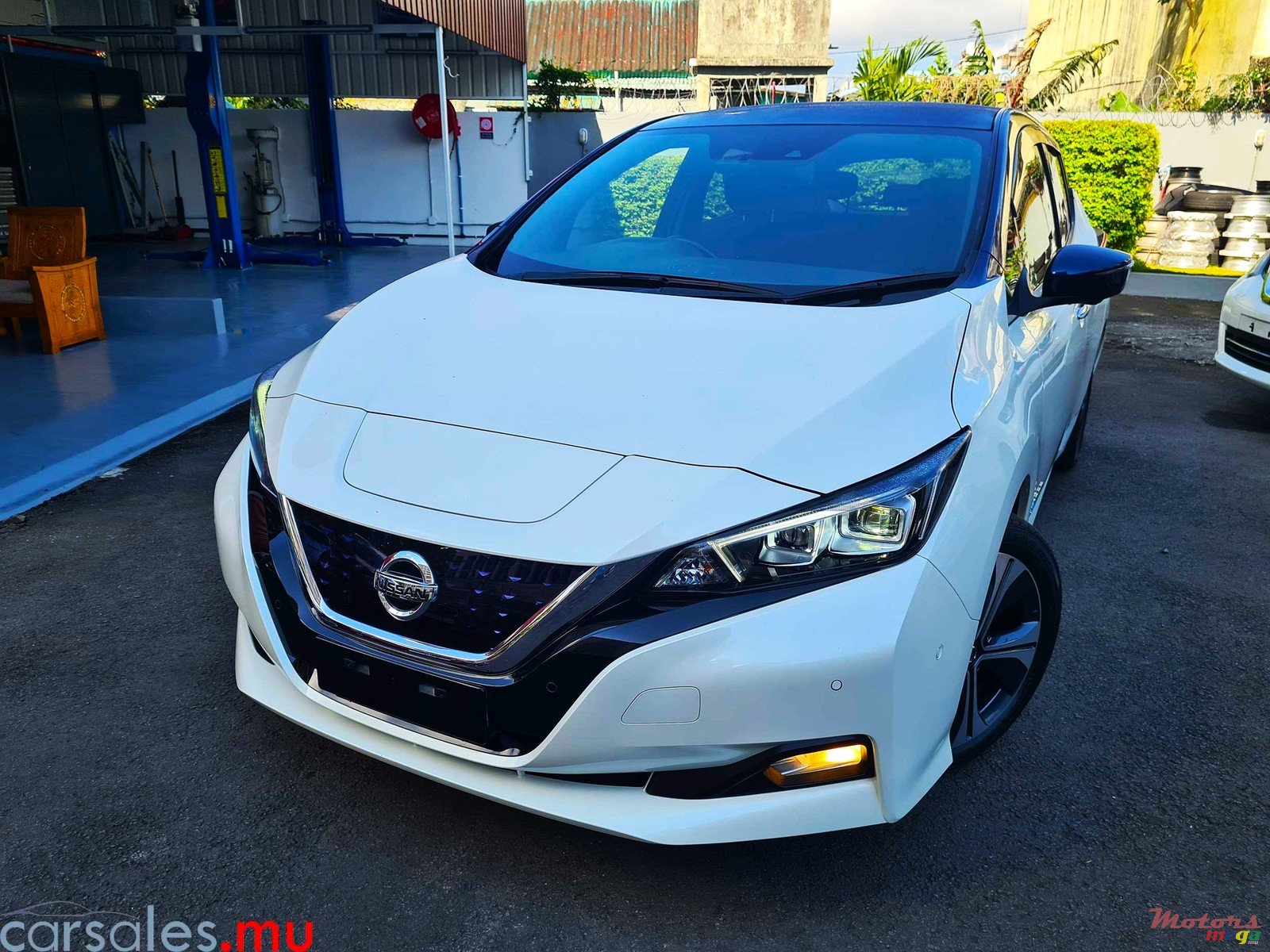 2020' Nissan Leaf G Electric photo #1