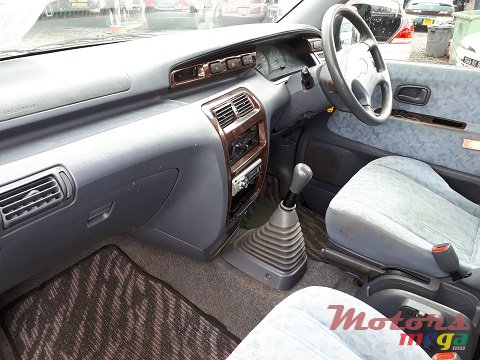 1997' Toyota TownAce Noah photo #6