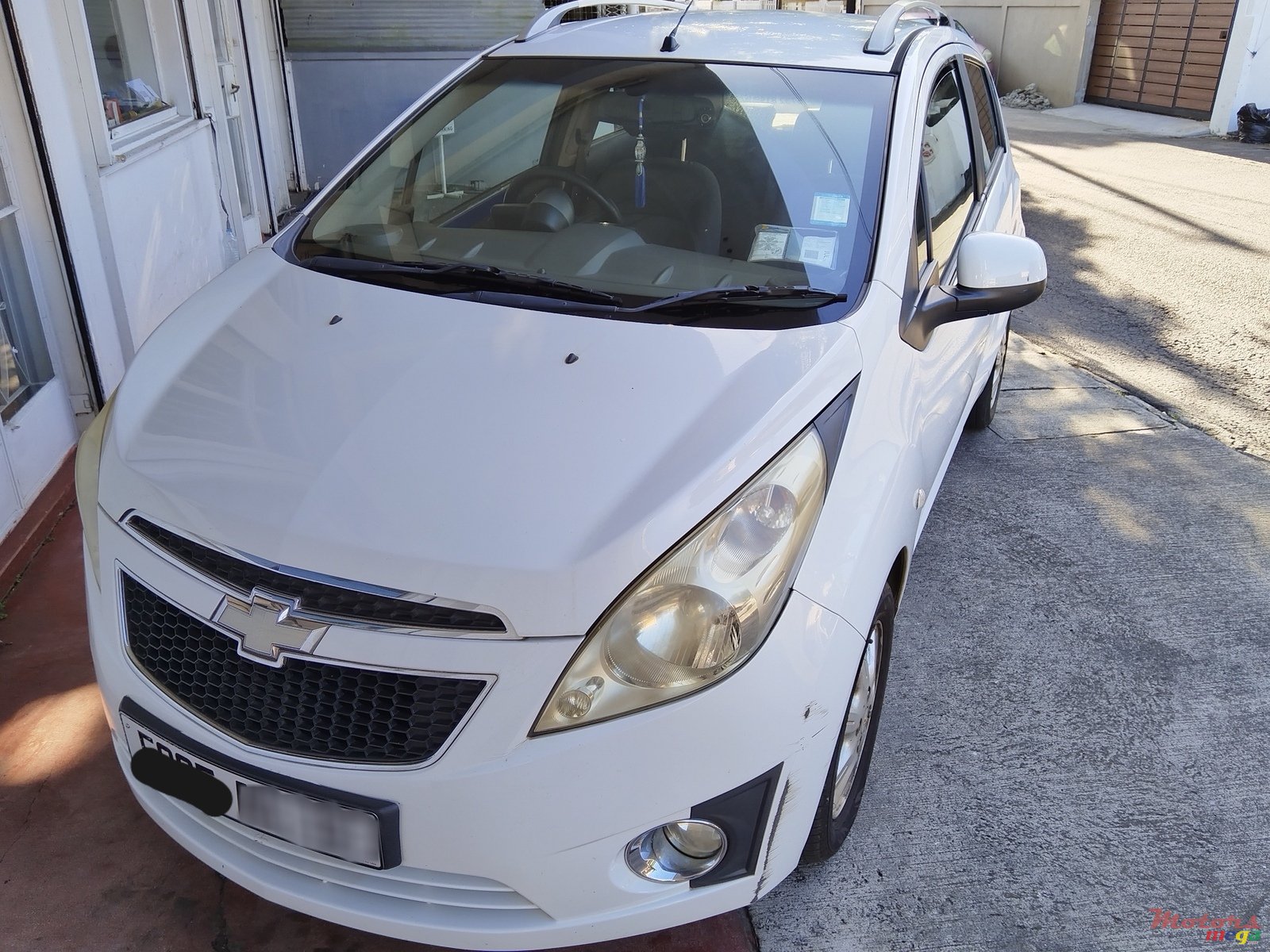 2012' Chevrolet Spark photo #1