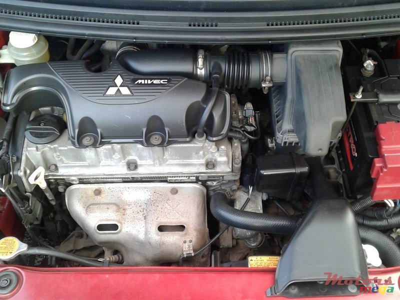 2004' Mitsubishi Colt 1.5 CVT MIVEC photo #6