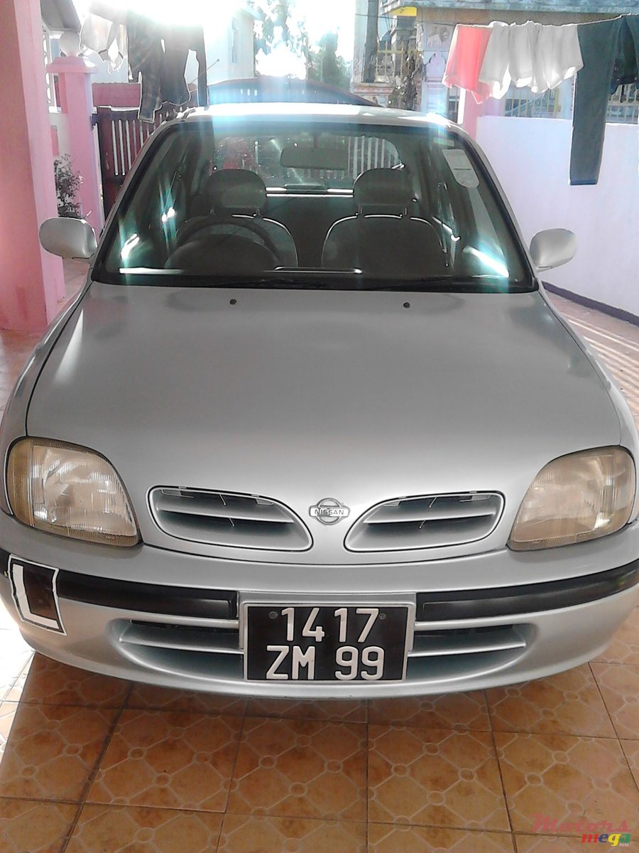 1999' Nissan photo #1