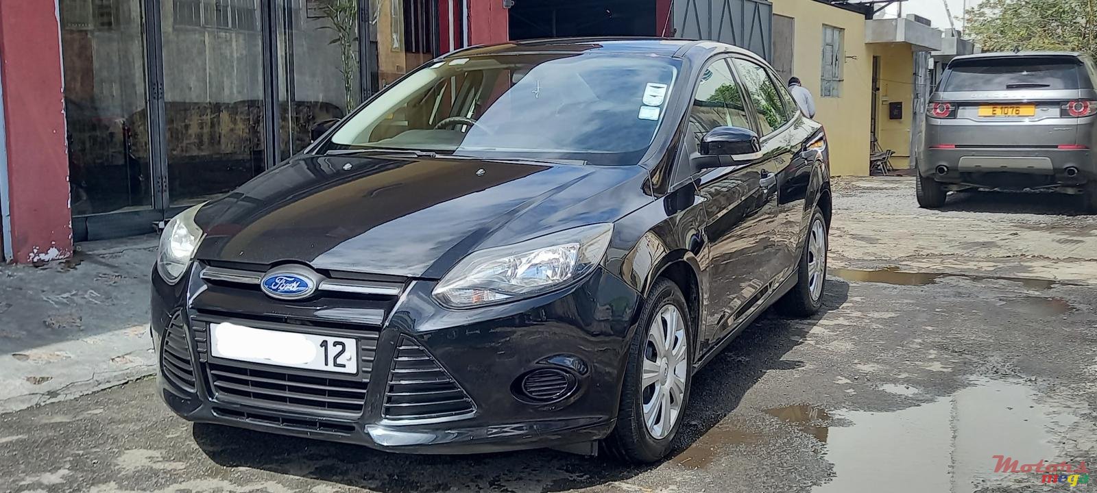 2012' Ford Focus photo #2