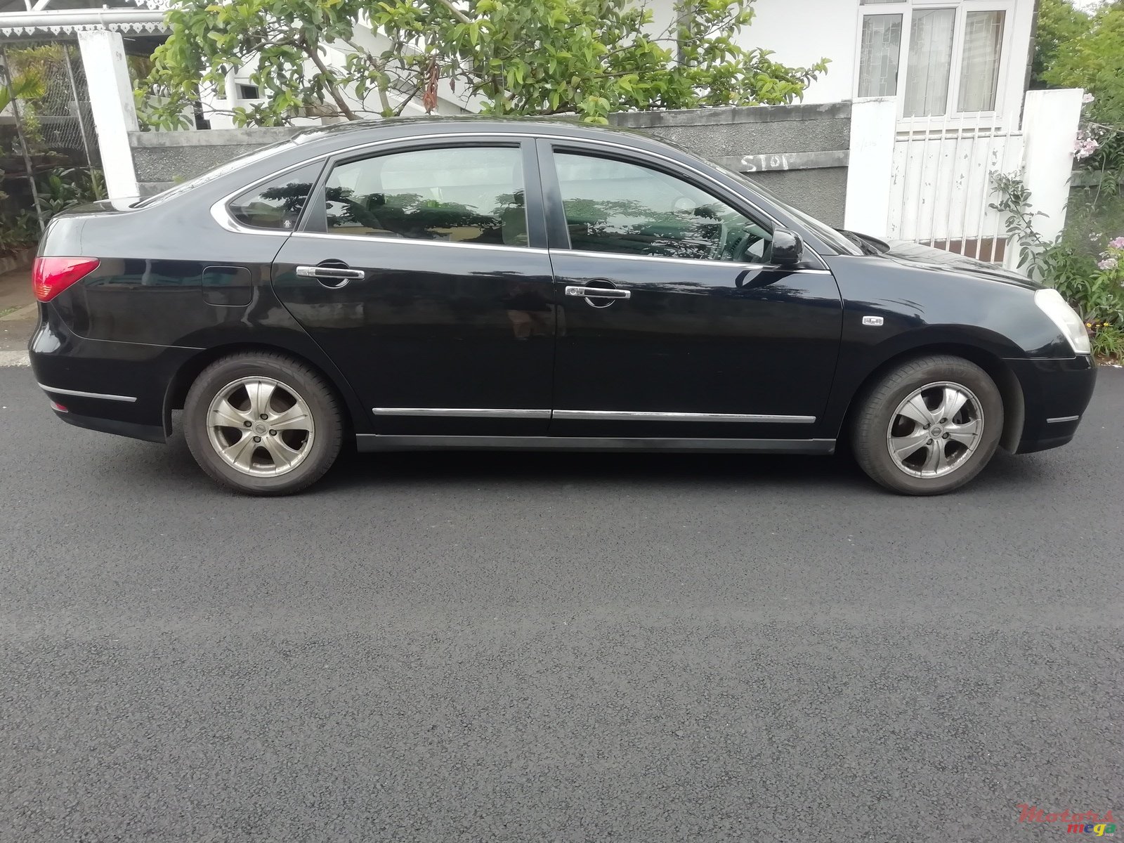 2009' Nissan Bluebird none photo #1