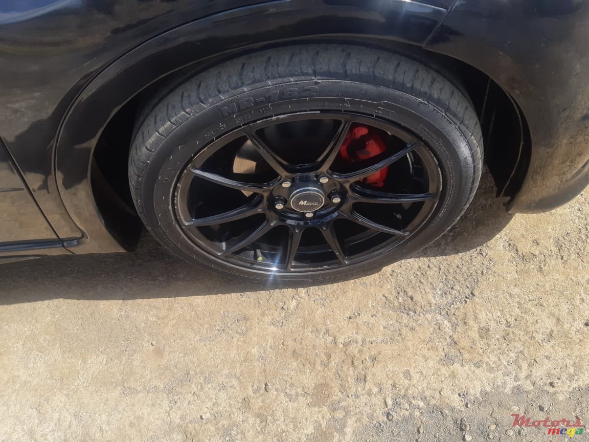 2010' Honda photo #2