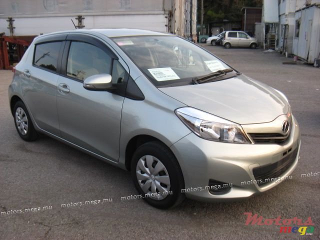 2011' Toyota photo #1