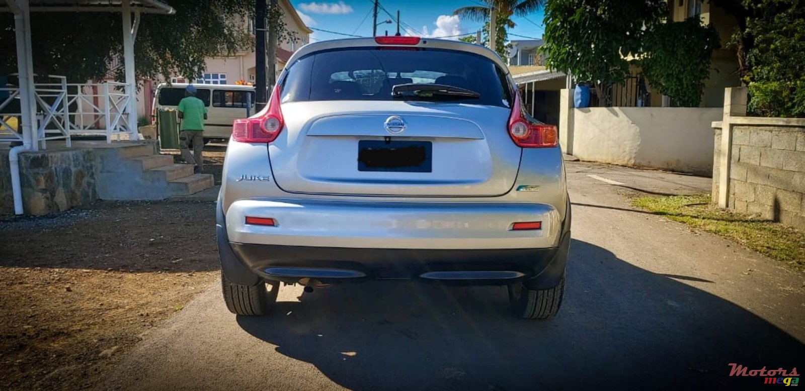 2012' Nissan Juke photo #5