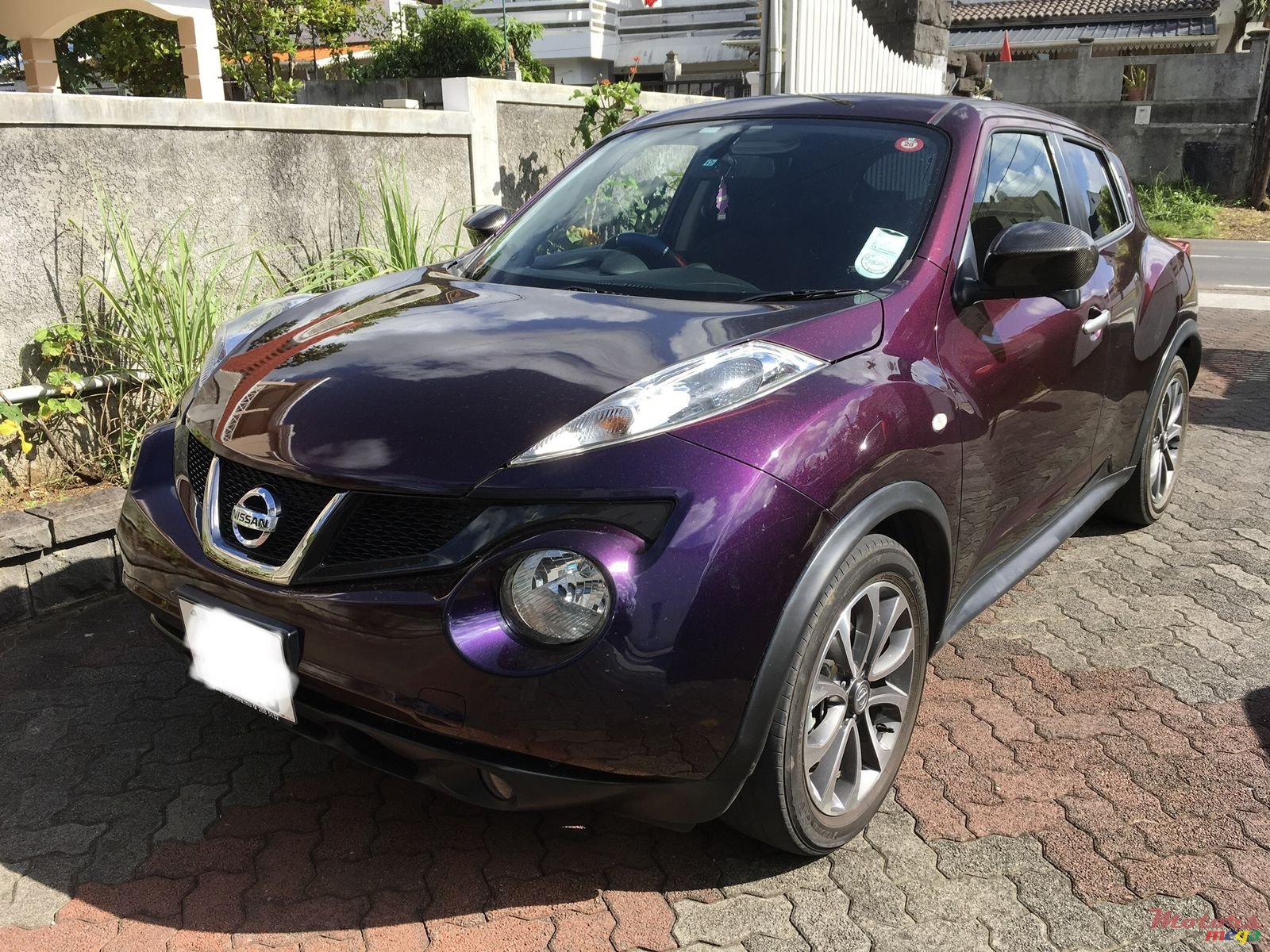 2013' Nissan Juke photo #2