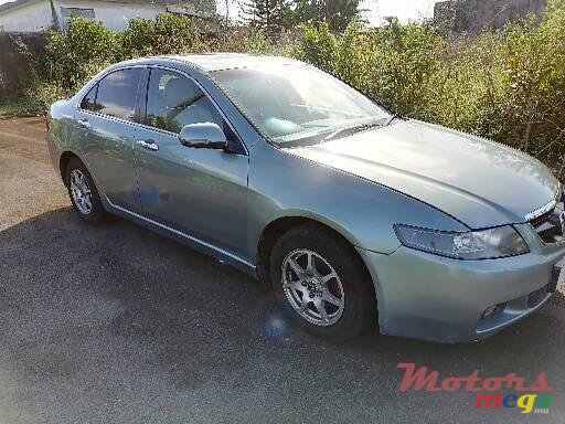 2004' Honda Accord photo #3