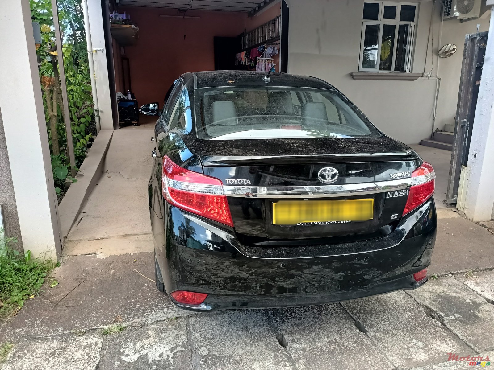 2016' Toyota Yaris photo #4