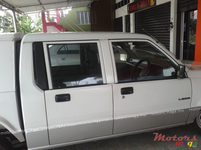 1994' Mitsubishi l200  photo #1