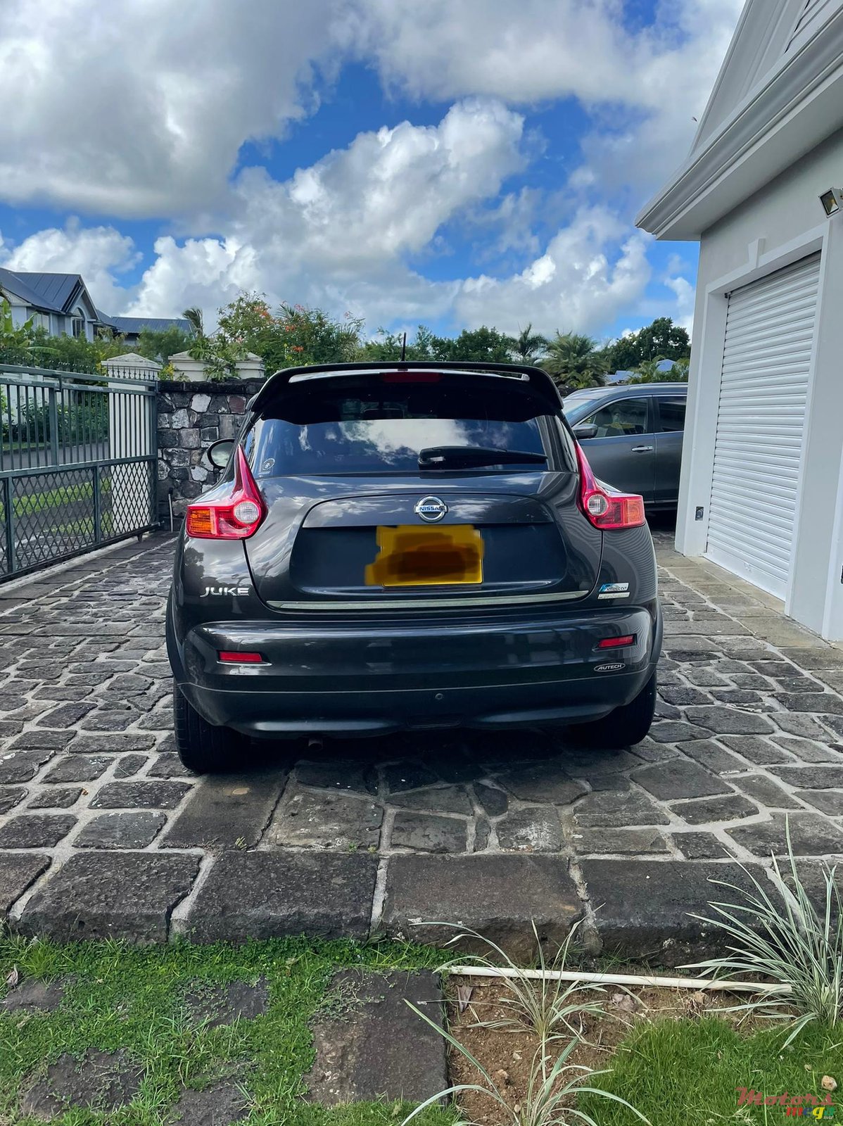 2012' Nissan Juke photo #4