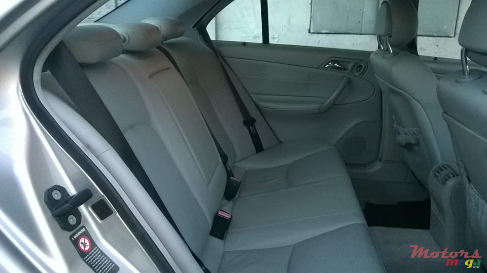 2000' Mercedes-Benz C 180 photo #4