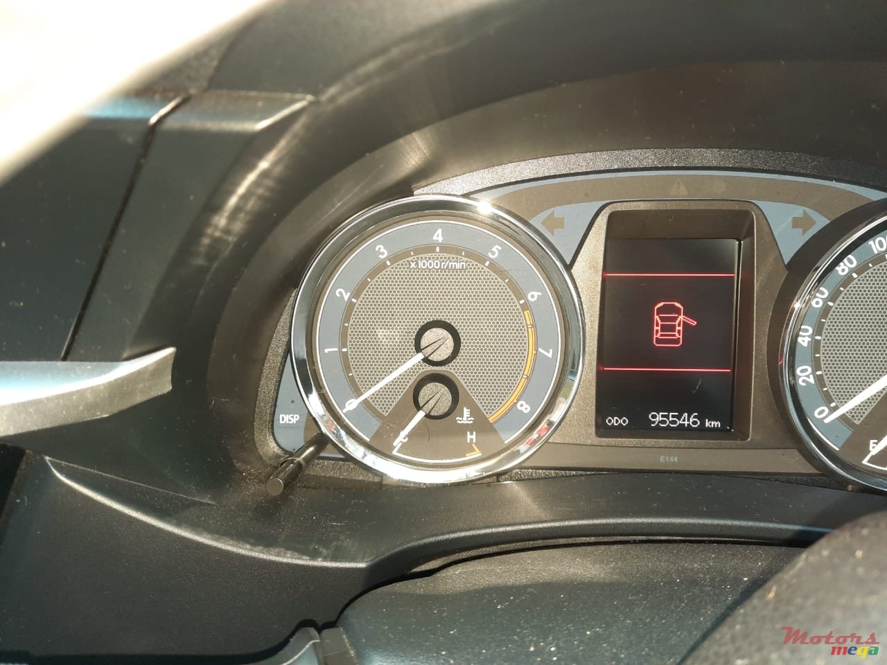 2015' Toyota Corolla photo #4