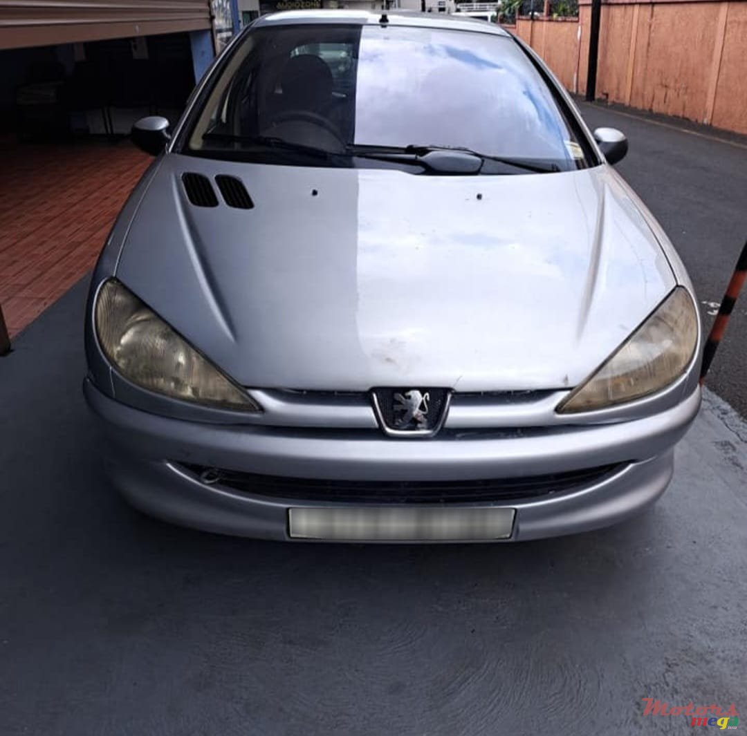 2002' Peugeot 206 photo #5