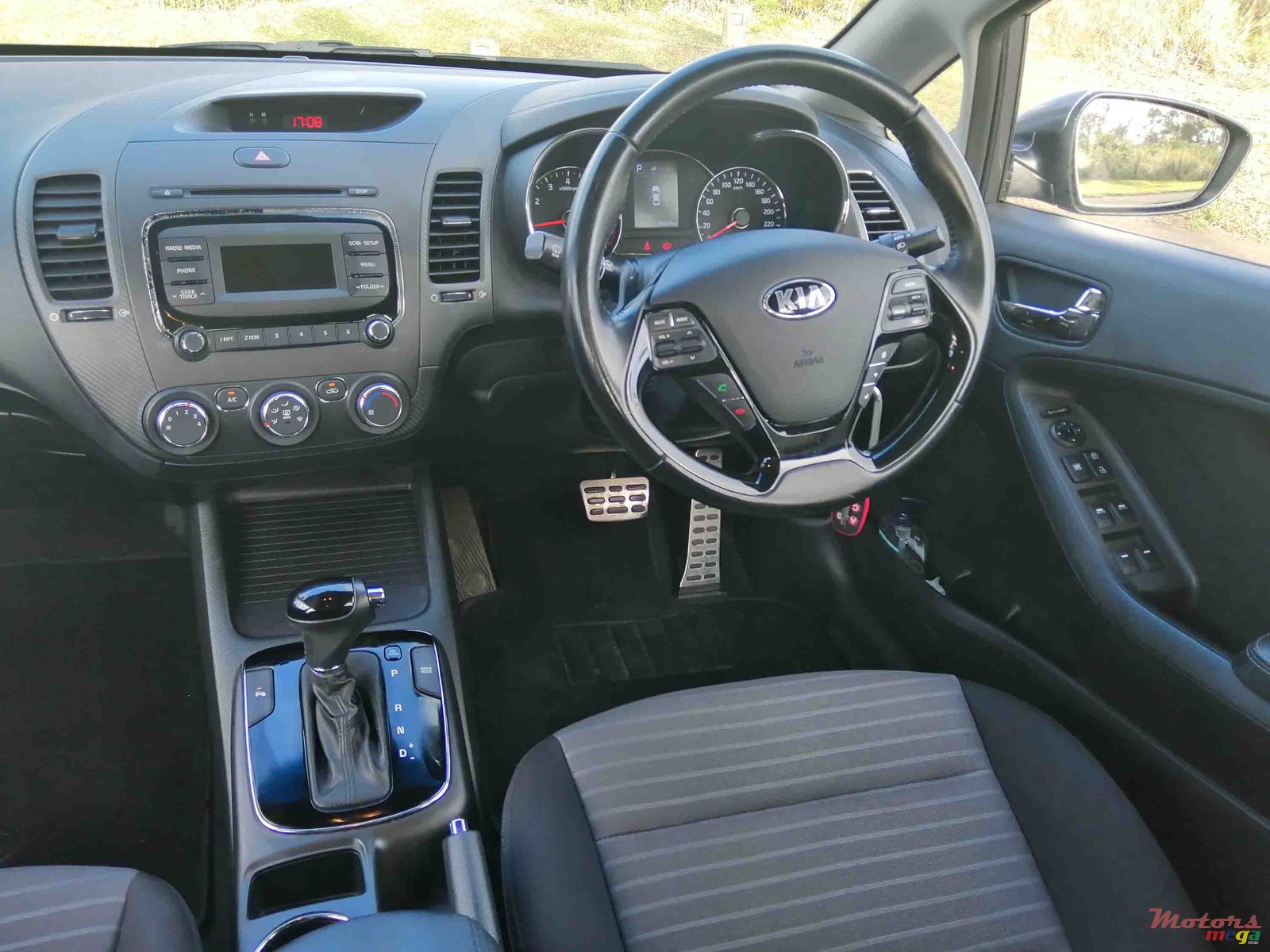 2016' Kia Cerato photo #7