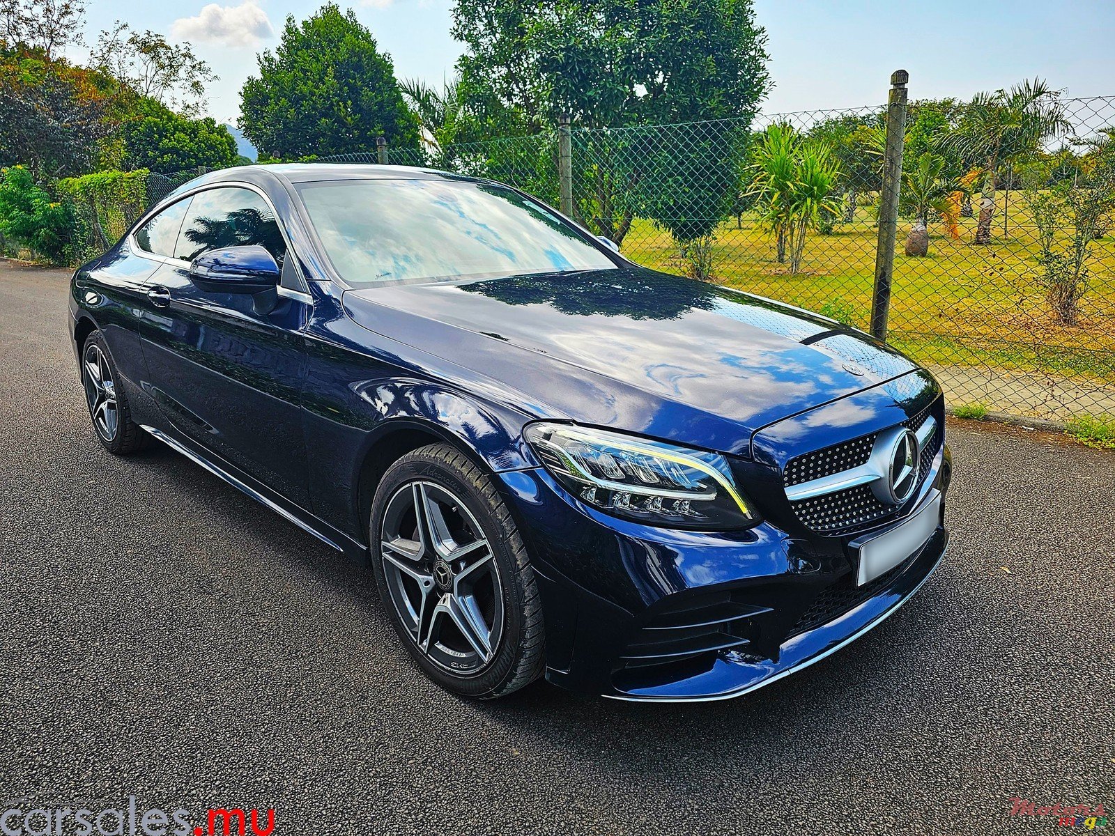 2019' Mercedes-Benz C 180 Coupe AMG photo #2