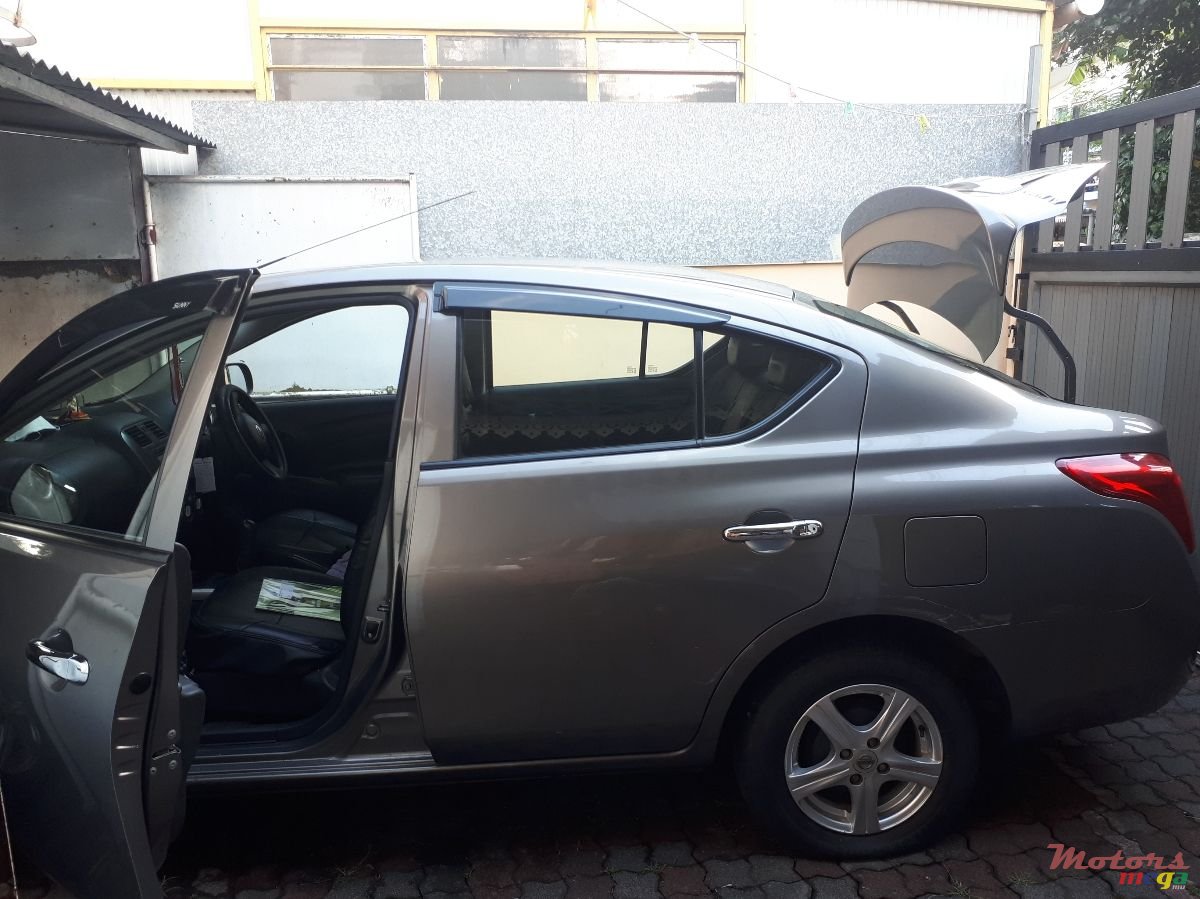 2013' Nissan Almera photo #3