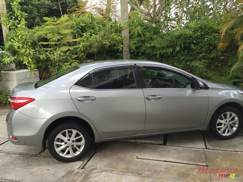 2014' Toyota Corolla 1.6 SEDAN photo #3