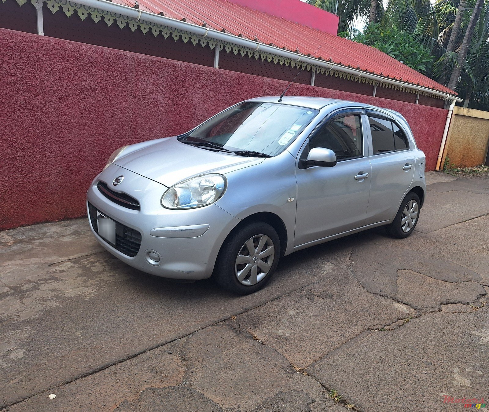 2013' Nissan March photo #2