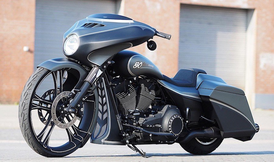 Harley-Davidson Black Money Machine Is All About the Massive, $2,300 Front Wheel