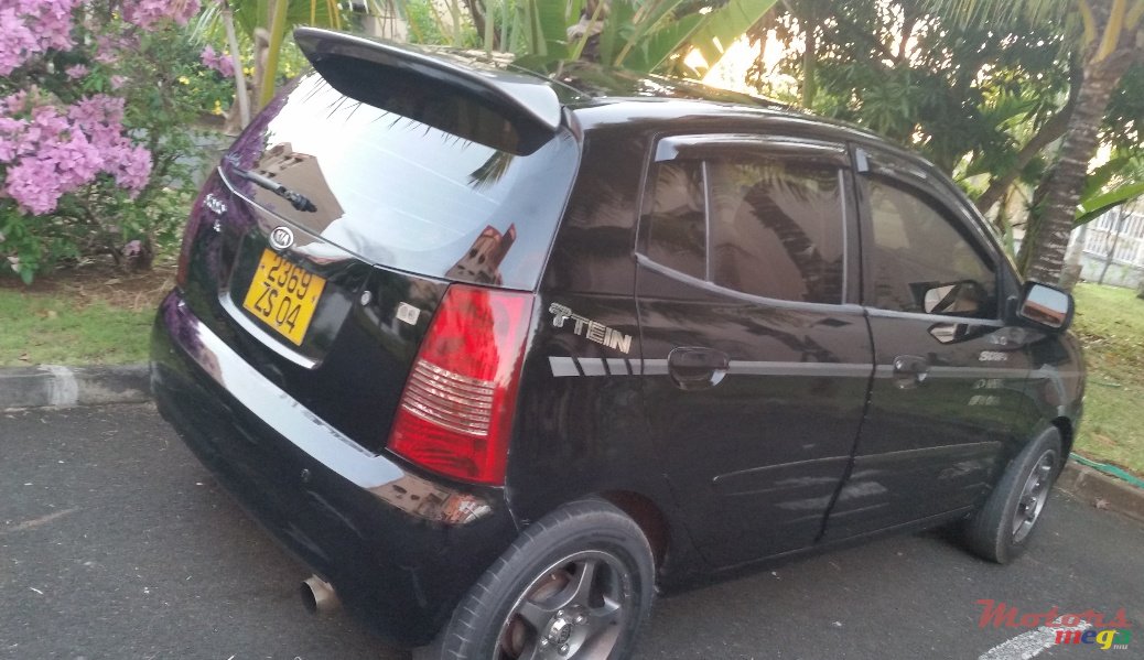 2004' Kia Picanto photo #1