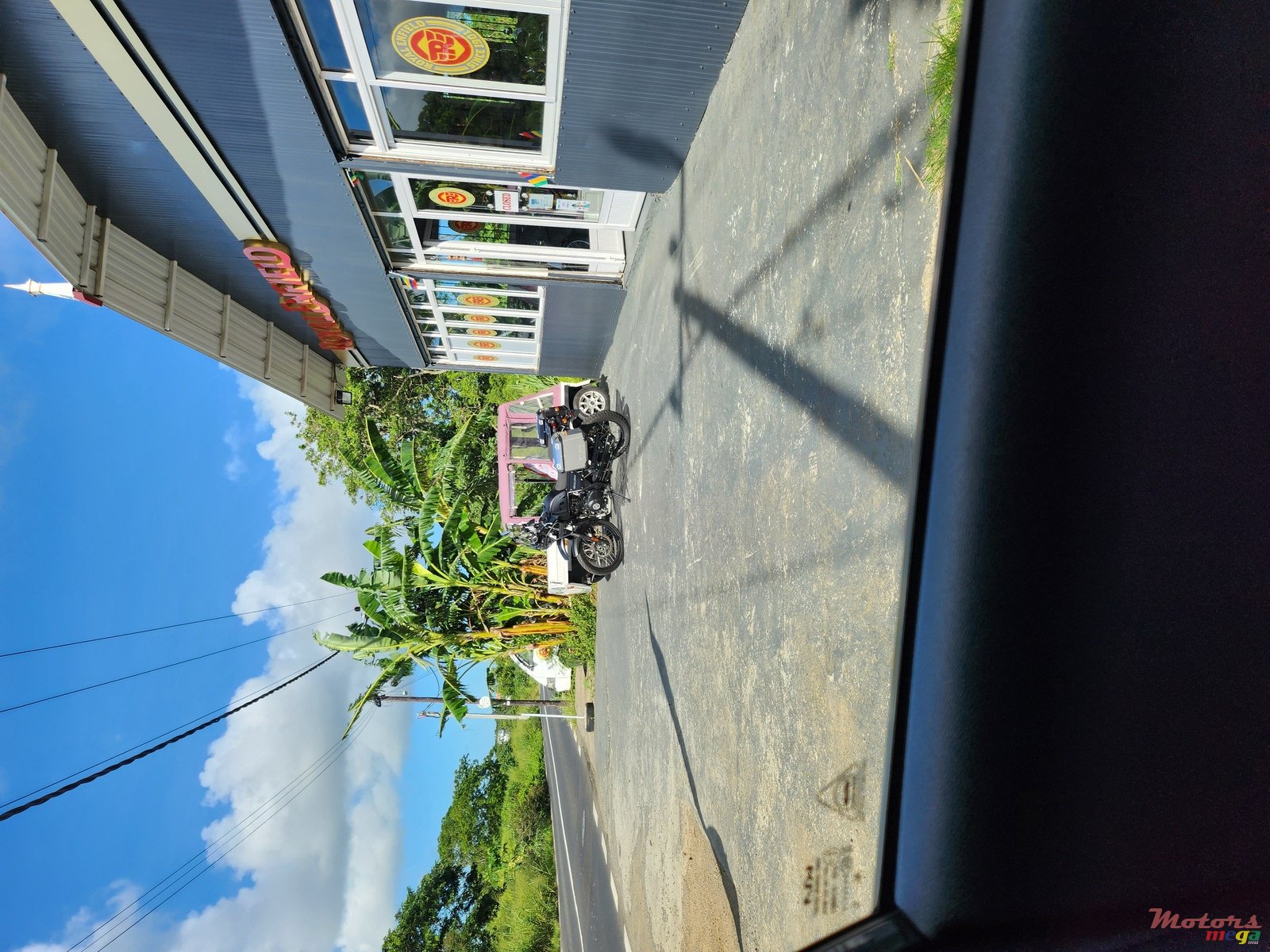 2023' Royal Enfield Himalayan photo #3