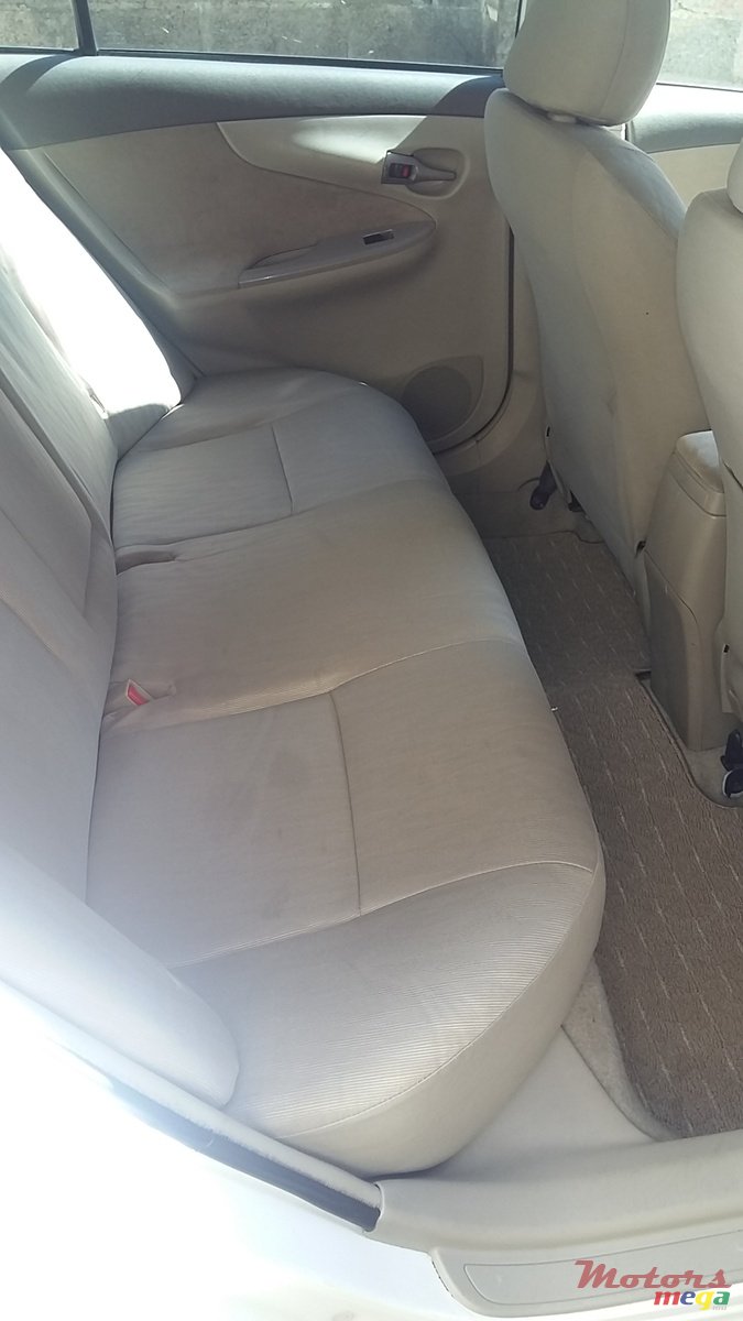 2007' Toyota Axio photo #6