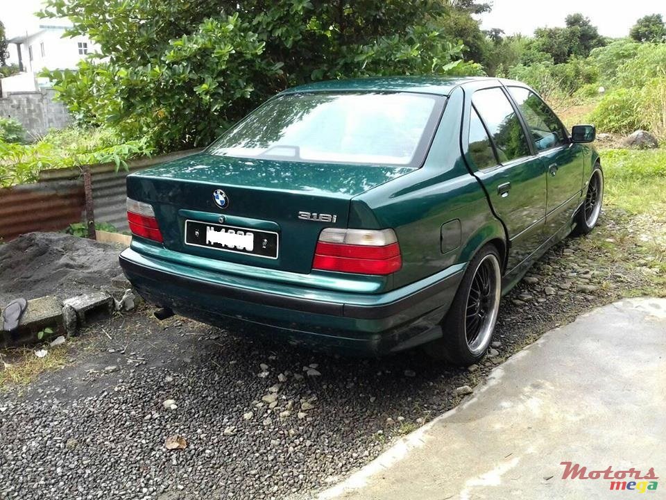 1998' BMW 3 Series 318i photo #5