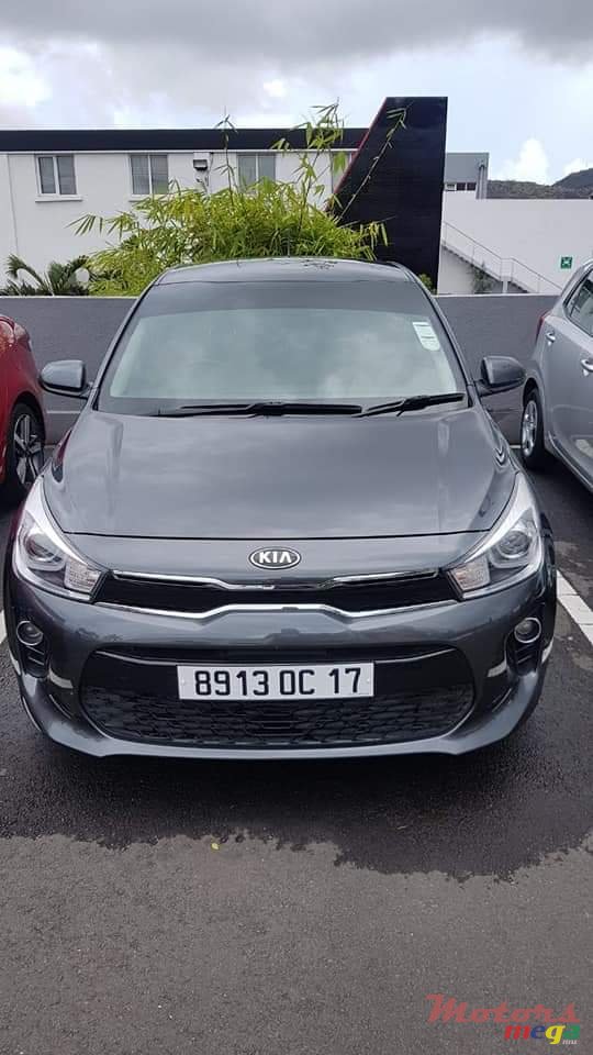 2017' Kia Rio photo #1