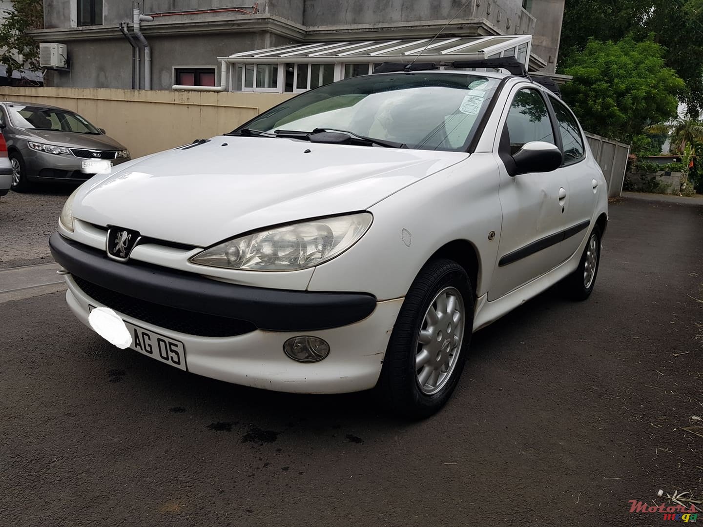 2005' Peugeot 206 photo #2