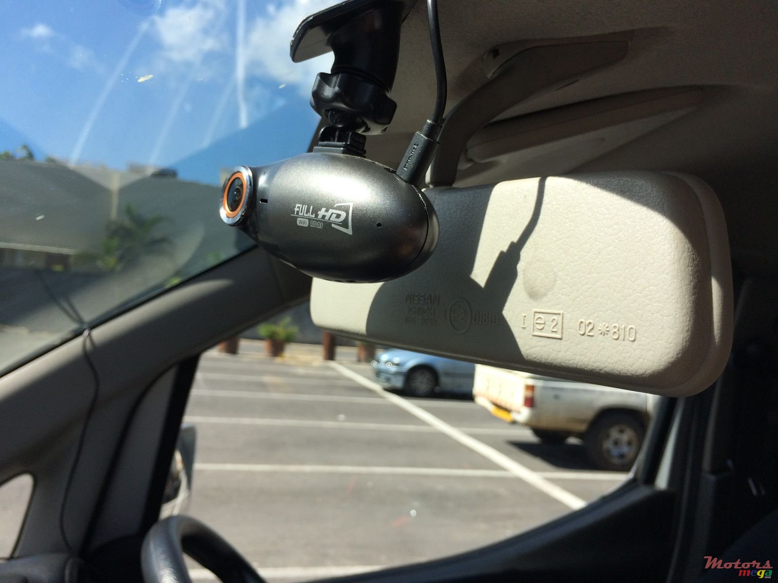 2010' Nissan photo #6