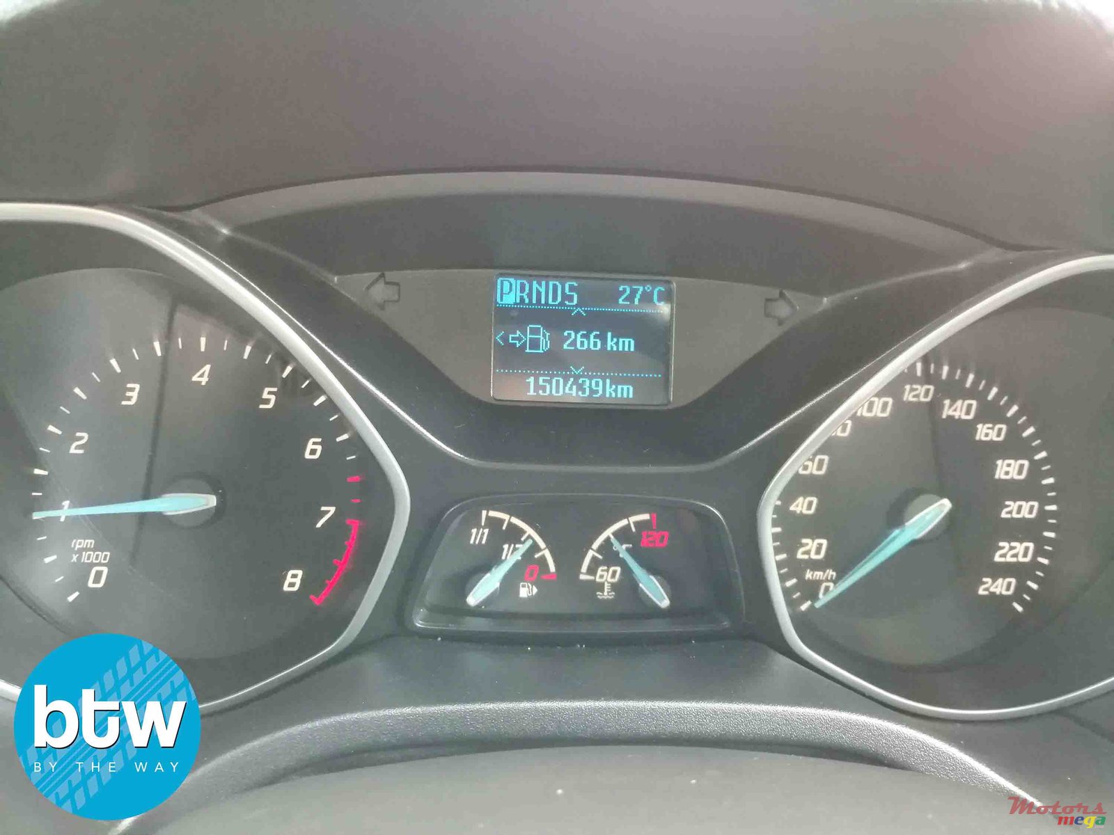 2014' Ford Focus photo #7