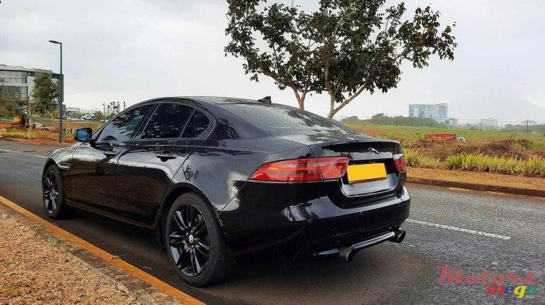 2018' Jaguar XE 25T Pure (Auto) photo #4