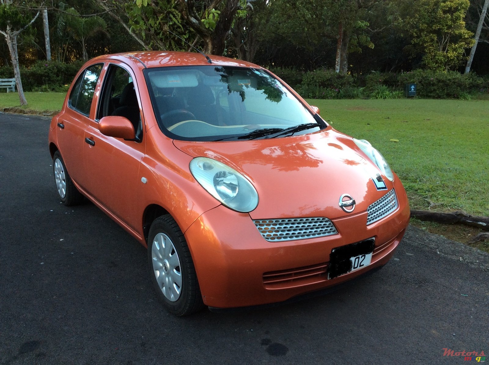 2002' Nissan Micra photo #1