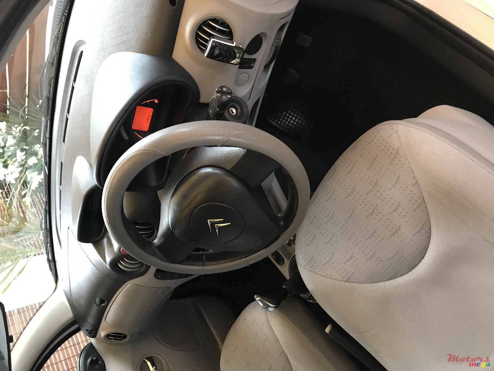 2005' Citroen C3 photo #6