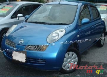 2004' Nissan photo #1