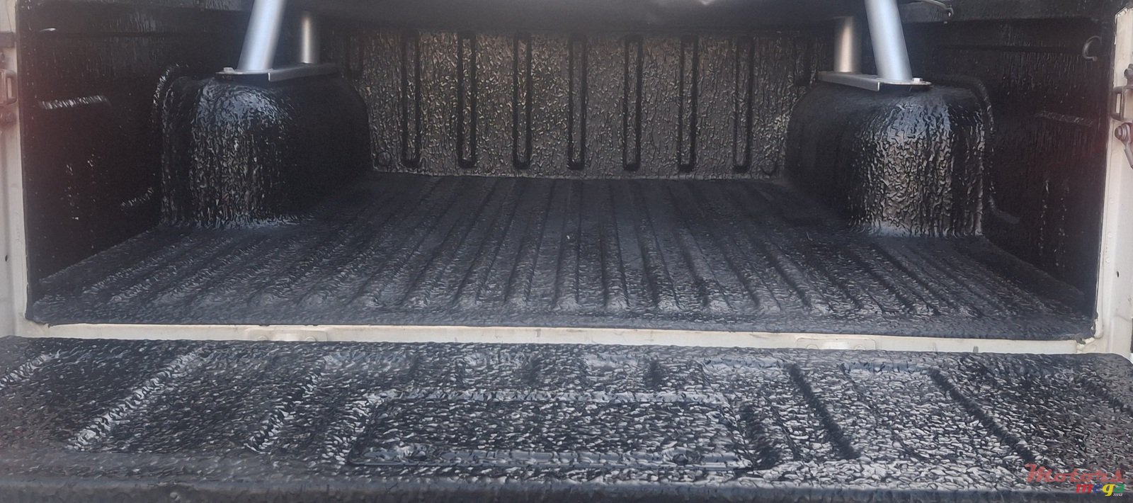 2018' Nissan Hardbody photo #5