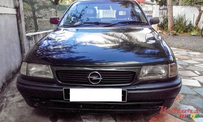 1997' Opel Astra photo #2