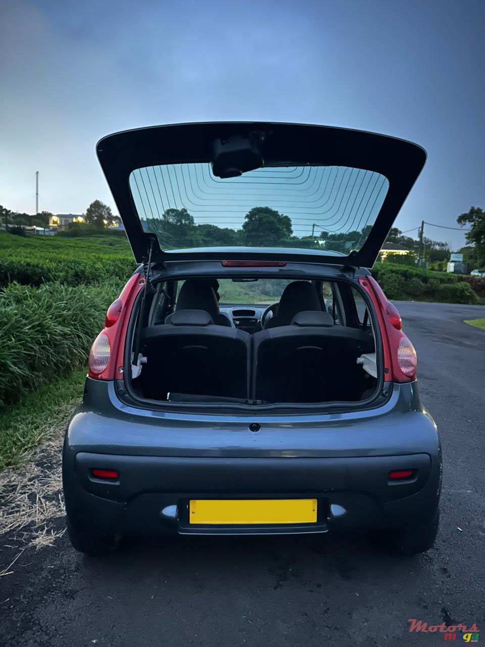 2008' Peugeot 107 photo #4