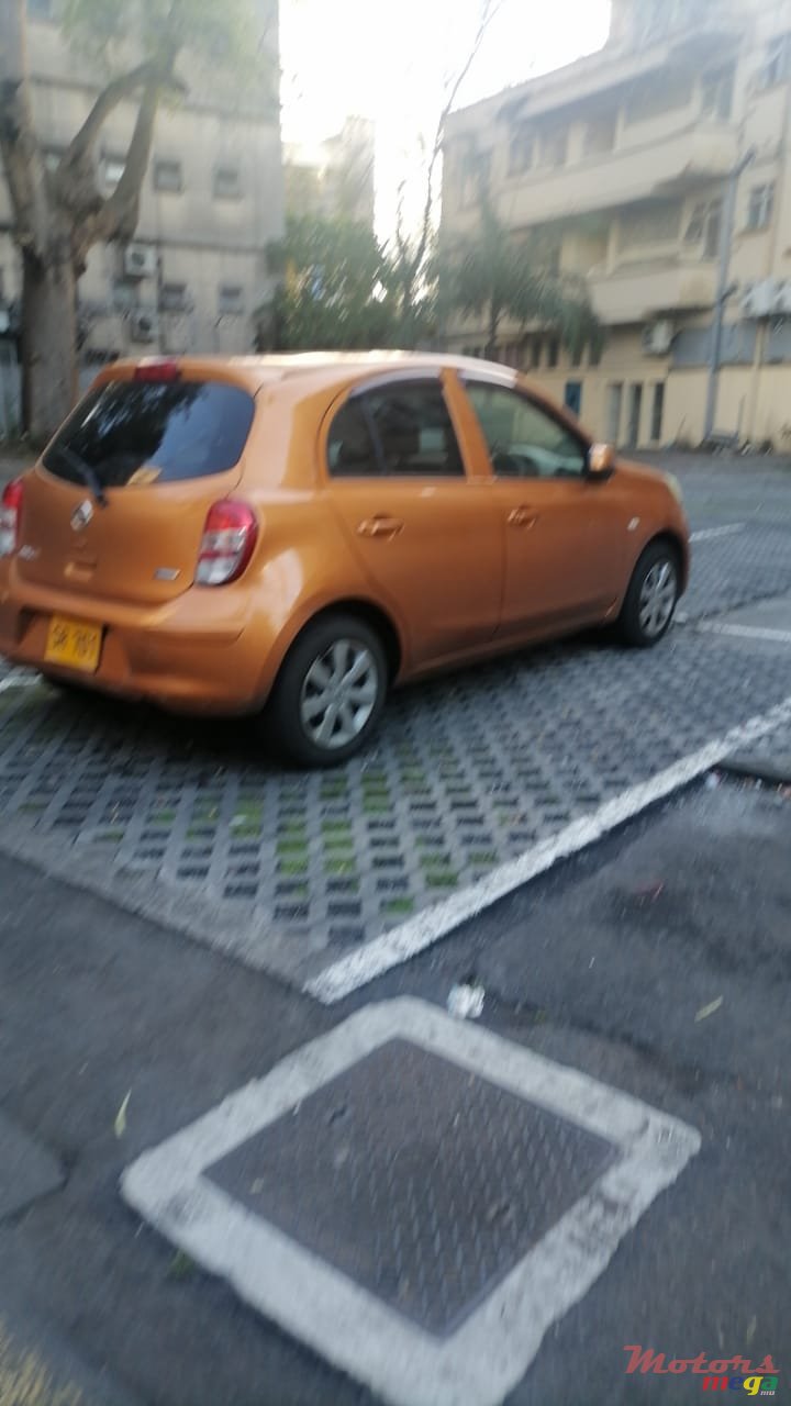 2011' Nissan March photo #1