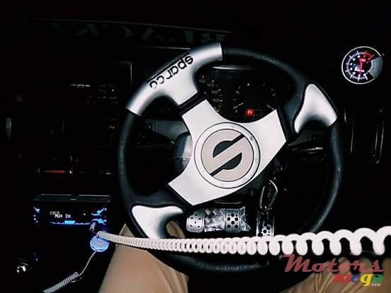 1989' Toyota Corolla photo #1