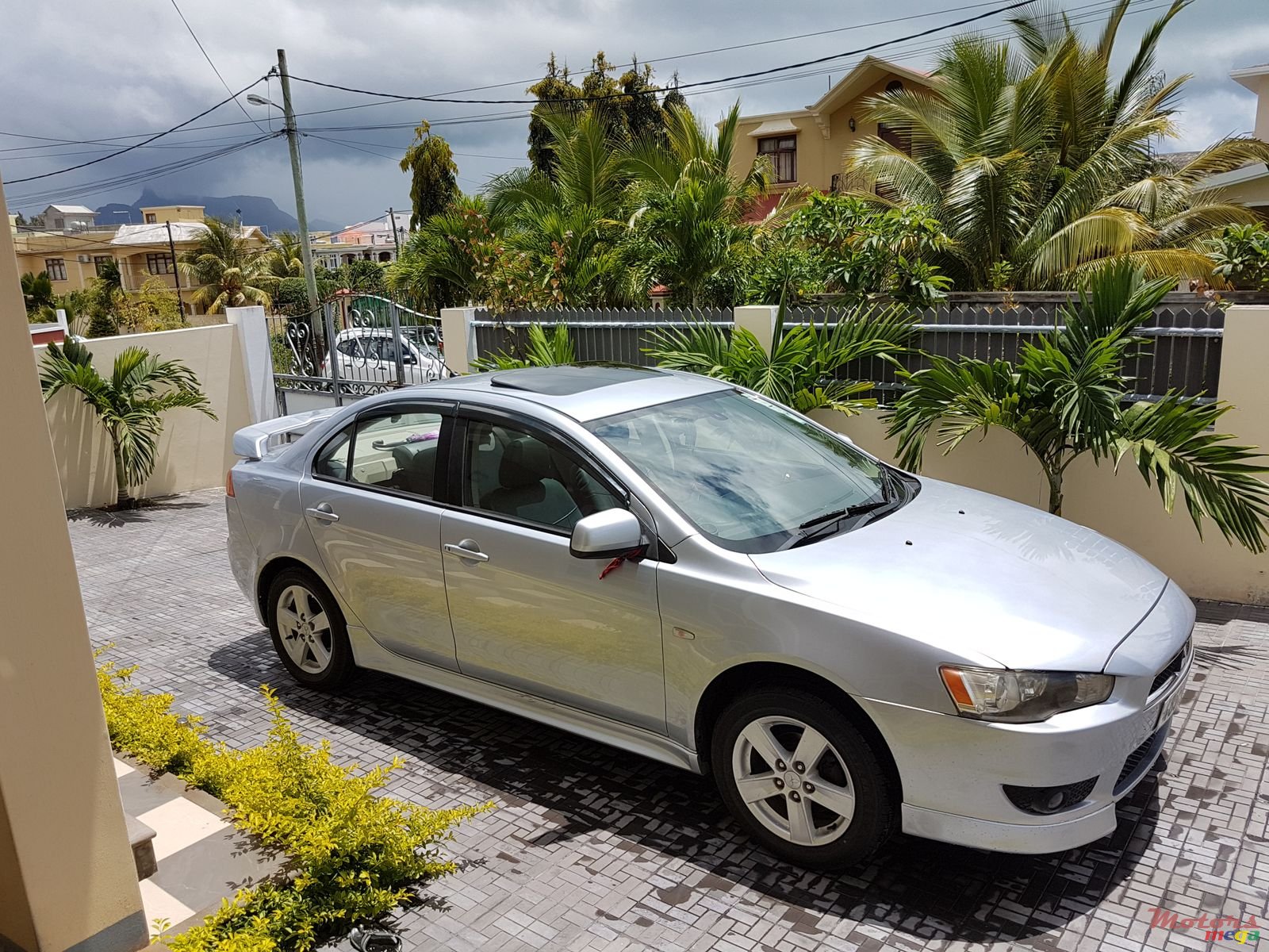 2009' Mitsubishi Lancer Evolution EX 1500cc photo #1