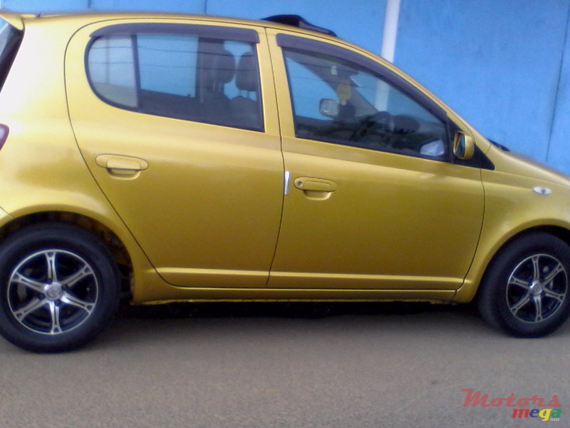 2000' Toyota Vitz Nil photo #1