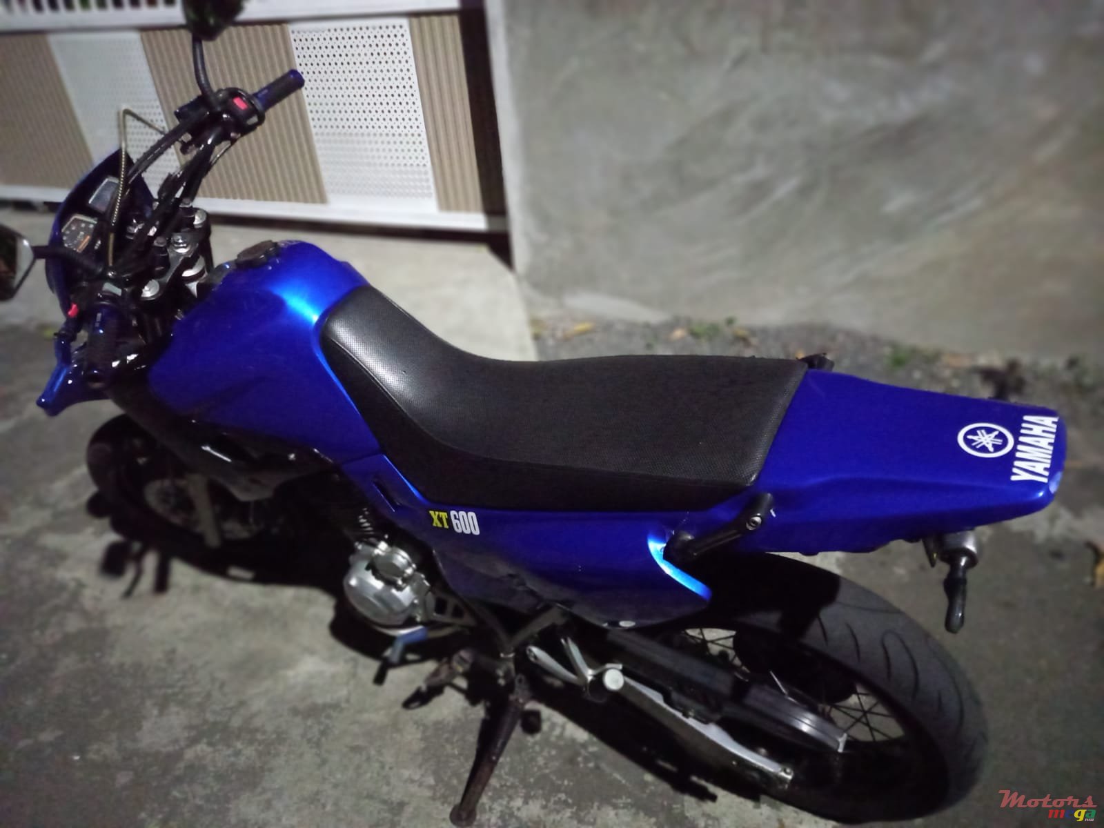 2002' Yamaha photo #3