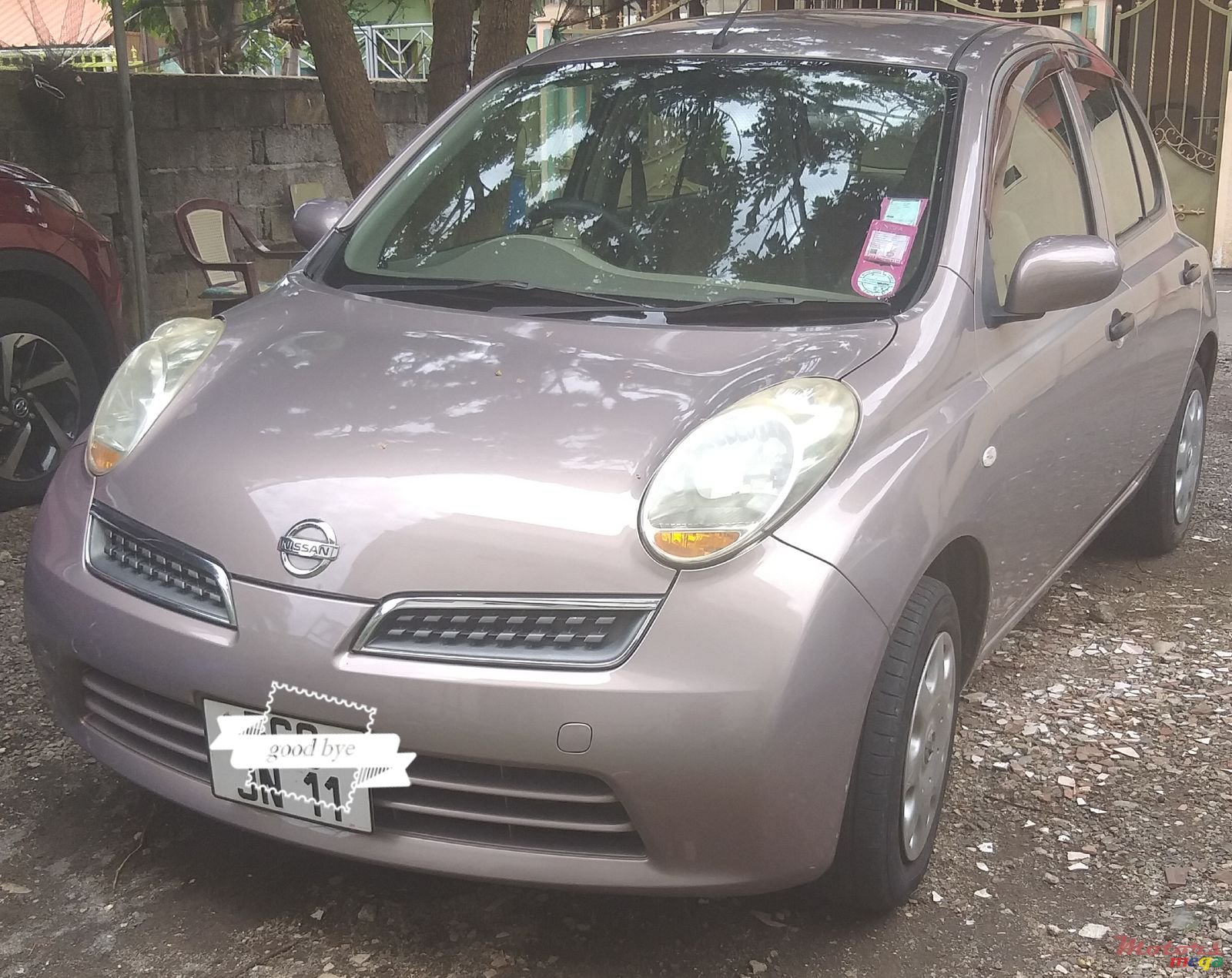 2011' Nissan March photo #1